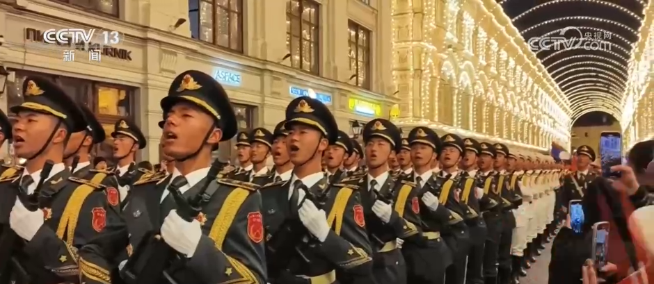 仪仗队高频参加多国阅兵 “中国排面”亮相